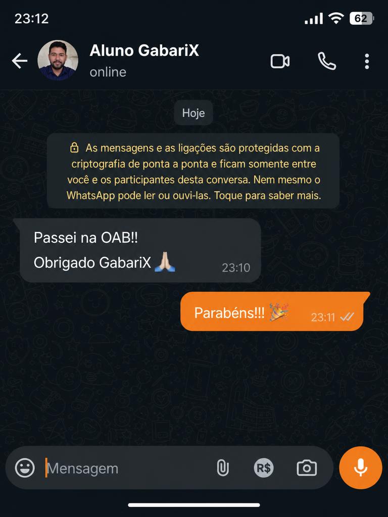Conversa de WhatsApp com aluno comemorando aprovação na OAB